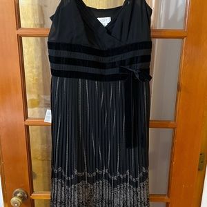 Ann Taylor Loft Dress